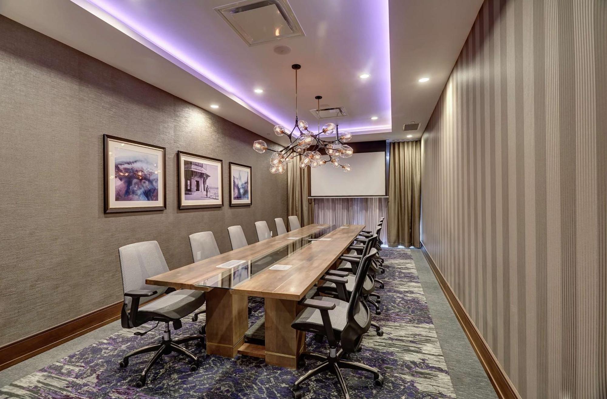 Hilton Garden Inn Toronto/Brampton West, Ontario, Canada Екстер'єр фото