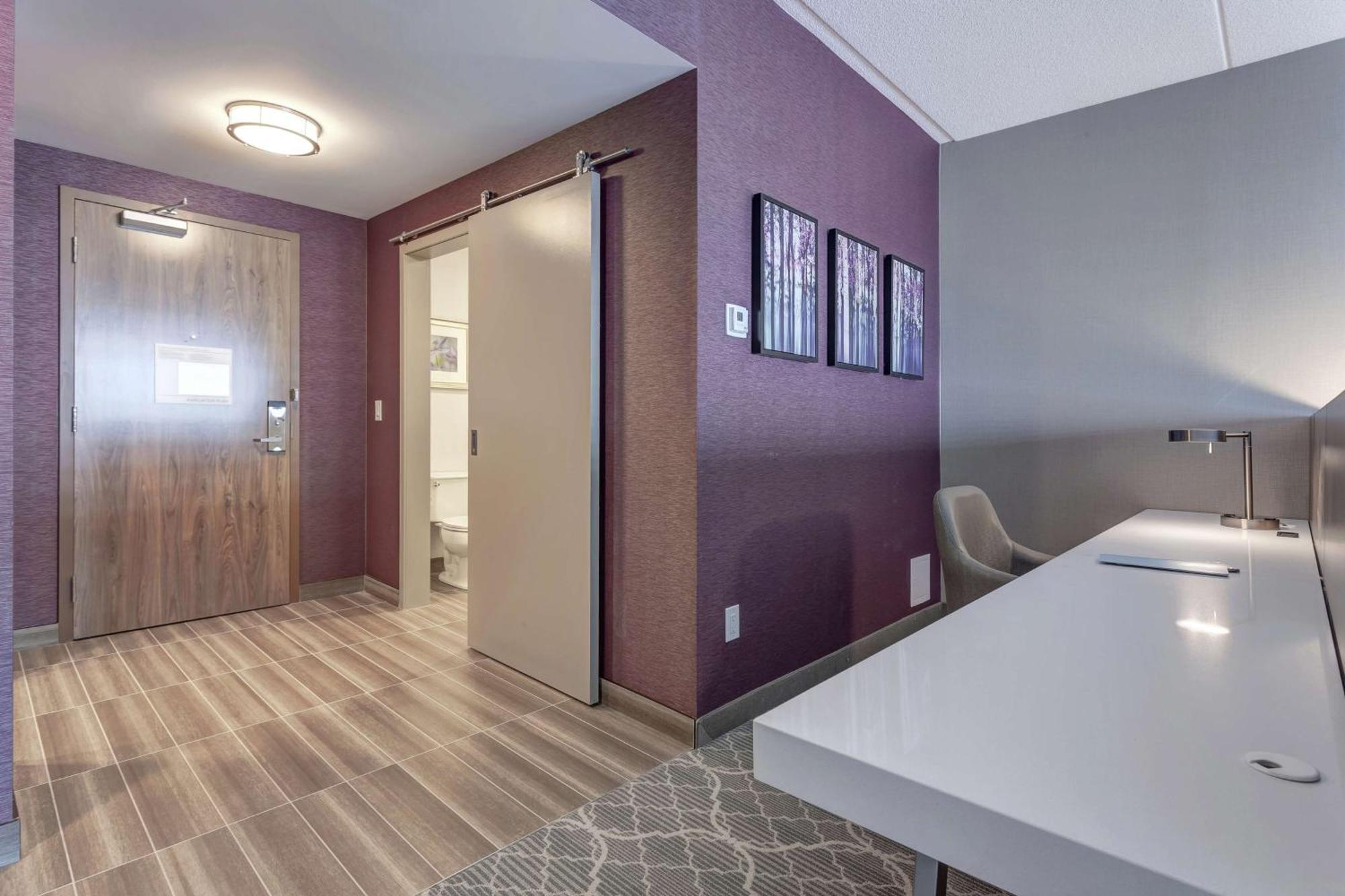 Hilton Garden Inn Toronto/Brampton West, Ontario, Canada Екстер'єр фото